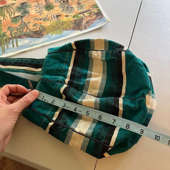 Handmade Vintage 90s Green Southwestern Tapestry Round Bucket Bag - Picture 13 of 16